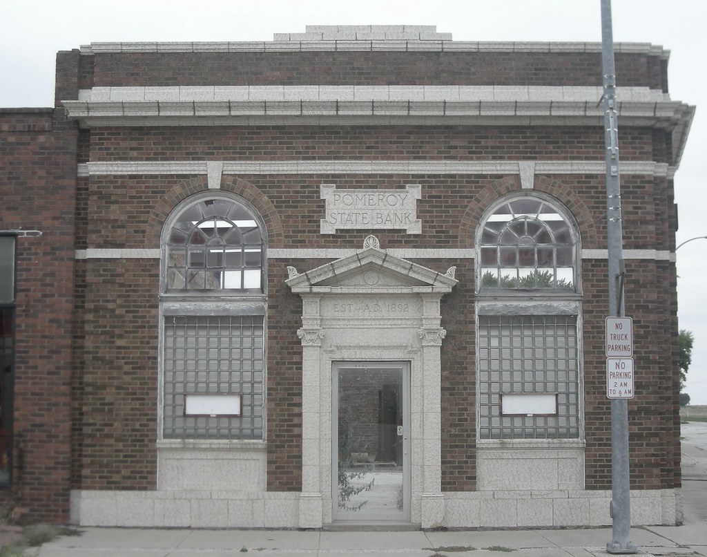 Front View of Pomeroy State Bank Pomeroy, Iowa Mitch Flickr