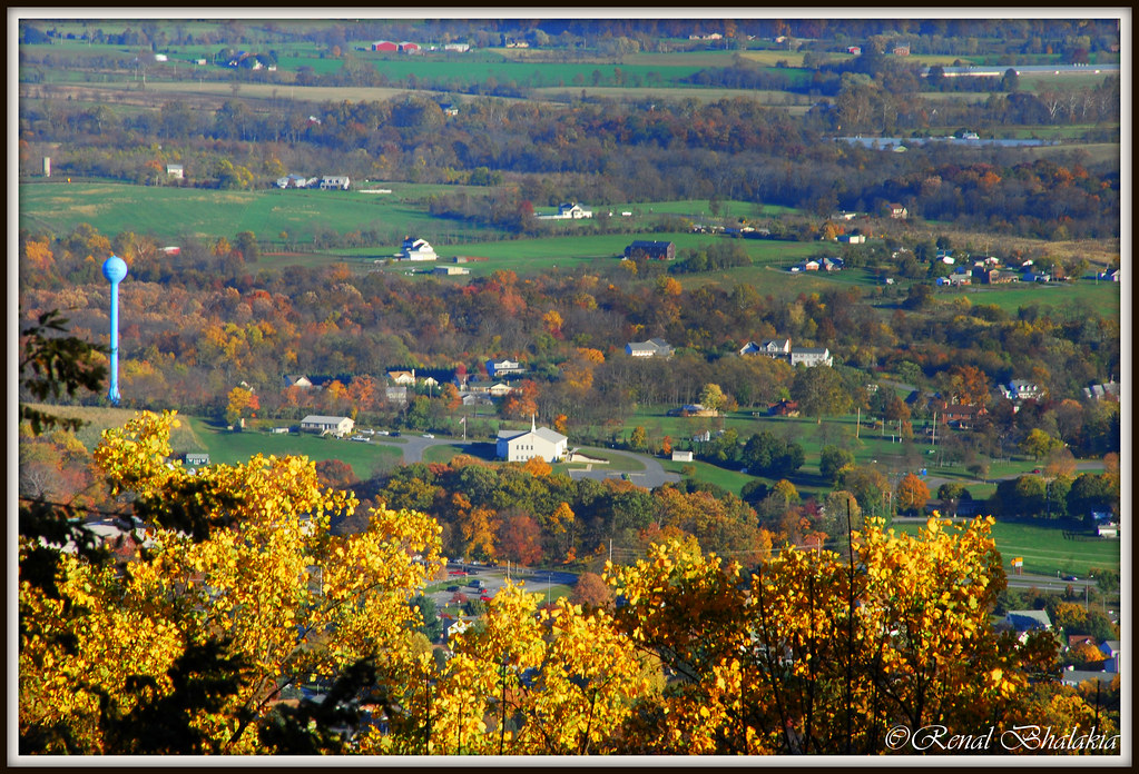 Thurmont Vista Overlook View of the town of Thurmont from … Flickr