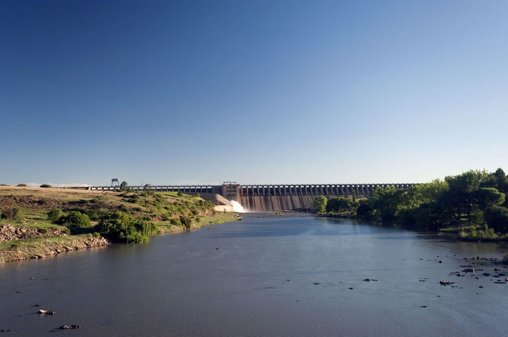 Dam outside of Johannesburg a photo on Flickriver