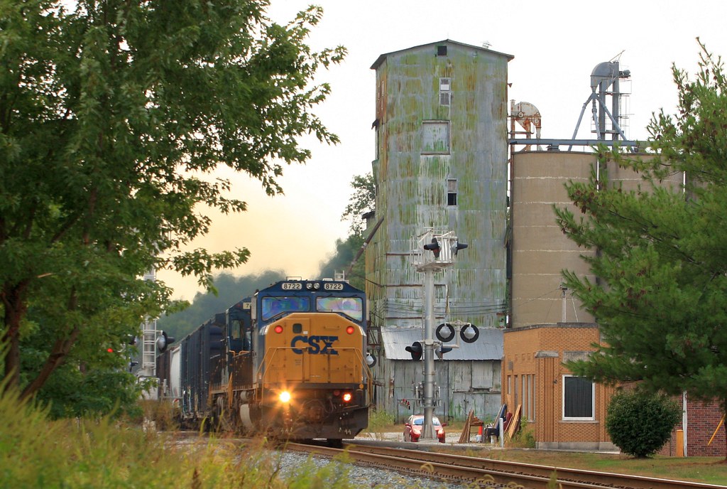 CSX 8722 S514 Oaktown IN 11 Sept 2011 S514 NB at Oaktown Train