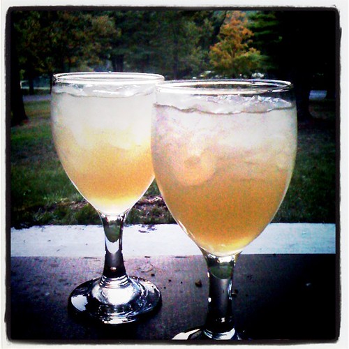 Sunset margaritas after a long day at the show. Corey Taratuta Flickr
