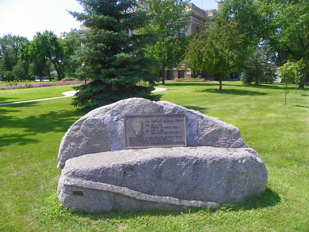 Cornelius Hagerman Forman Monument Forman, Sargent County,… Flickr