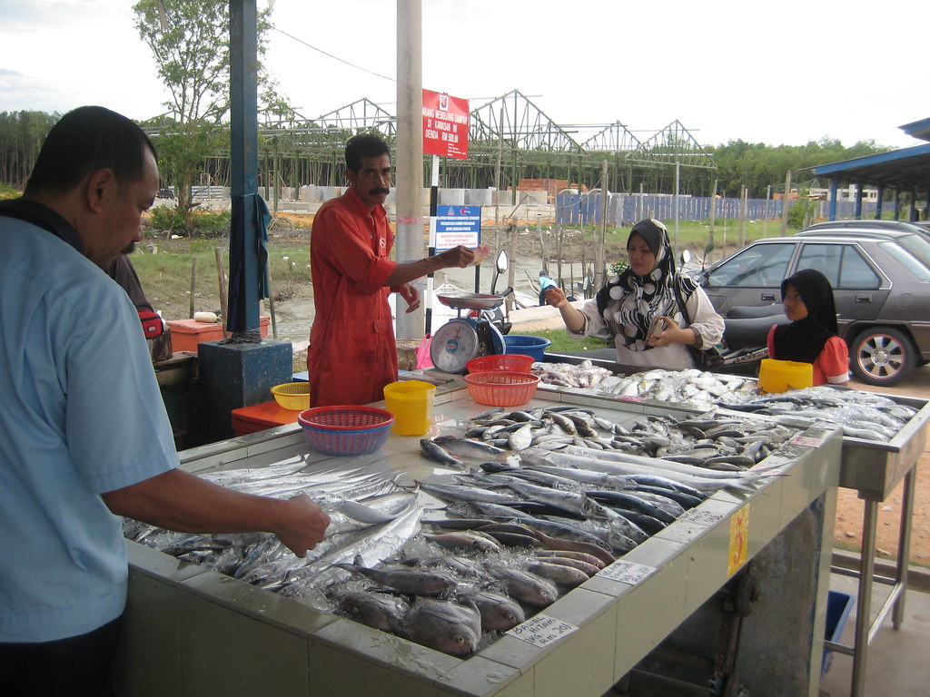 Pasar nelayan, kampong sempang, merlimau. manakedai Flickr