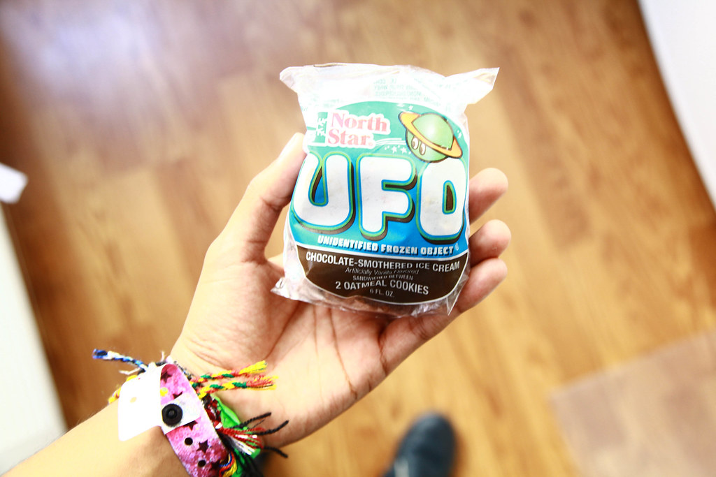 UFO Ice Cream photo by NOBODY Photography photobynobody NOBODY