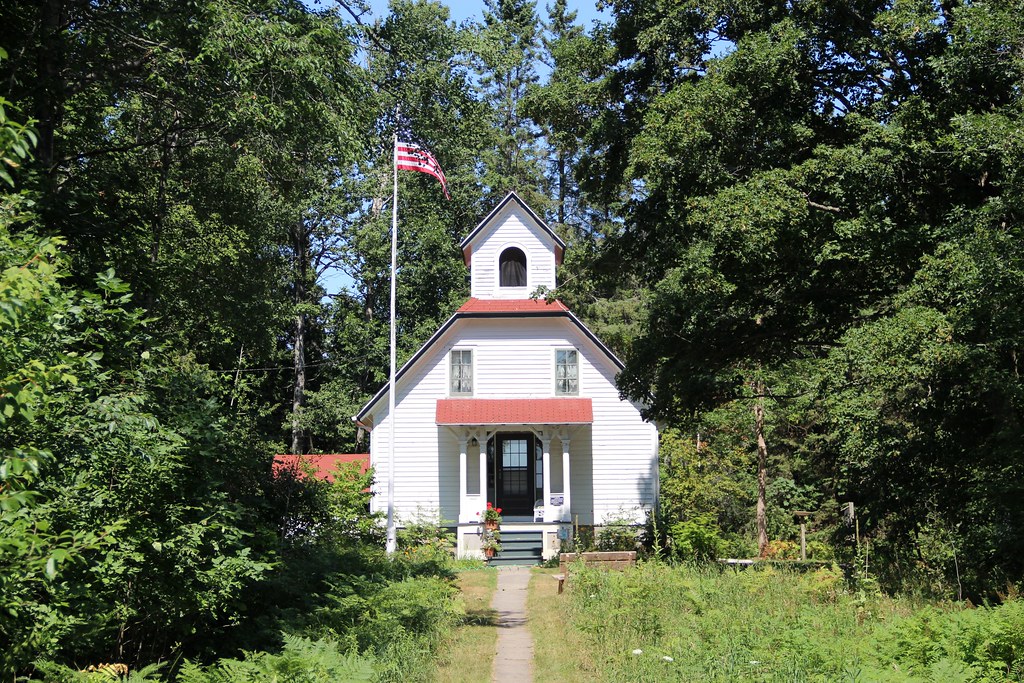 Baileys Harbor Upper Range Light Historic Baileys Harbor U… Flickr