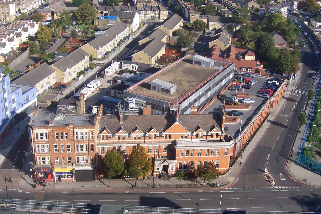Peckham Police Station and Gypsy/Travellers Site a photo on Flickriver