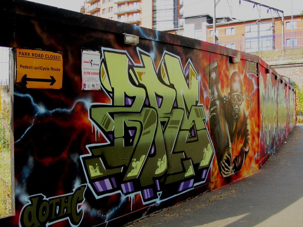 Chelmsford, Park Road Grafitti Impressive urban street art… Flickr