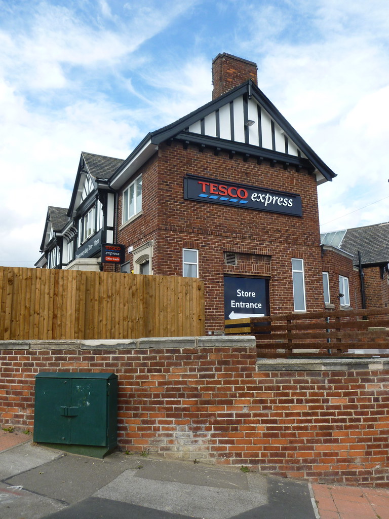 Dykes Hall Road Tesco The former Beehive Inn on Dykes Ha… Flickr