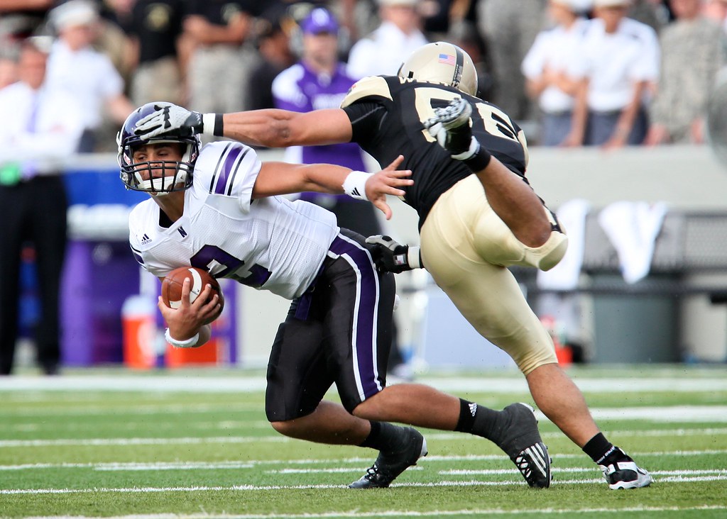 Corey Watts Sack Junior quarterback Trent Steelman rushed … Flickr