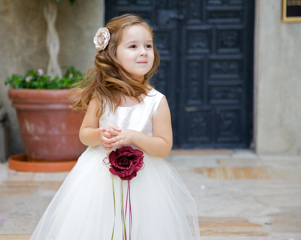 The Flower Girl Follow kevitivity on twitter Please note … Flickr
