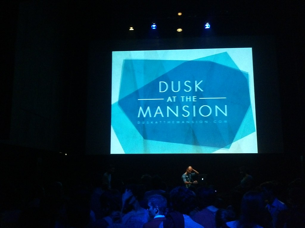 Dusk at the Mansion live at Teatro do Bairro... epic big s… Flickr