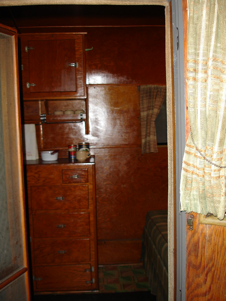 1937 Covered Wagon 'Conestoga' Camper Taken at the Gilmore… Flickr