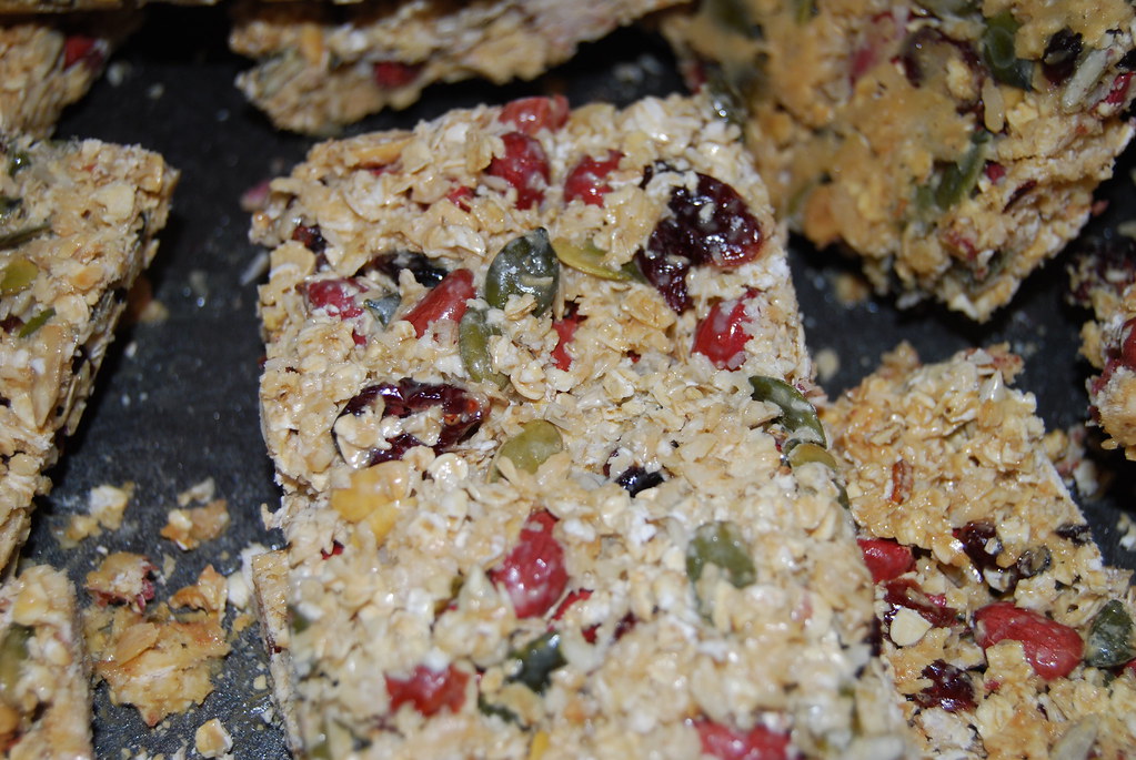 Nigella's Breakfast Bars I didn’t have a tin the size of t… Flickr