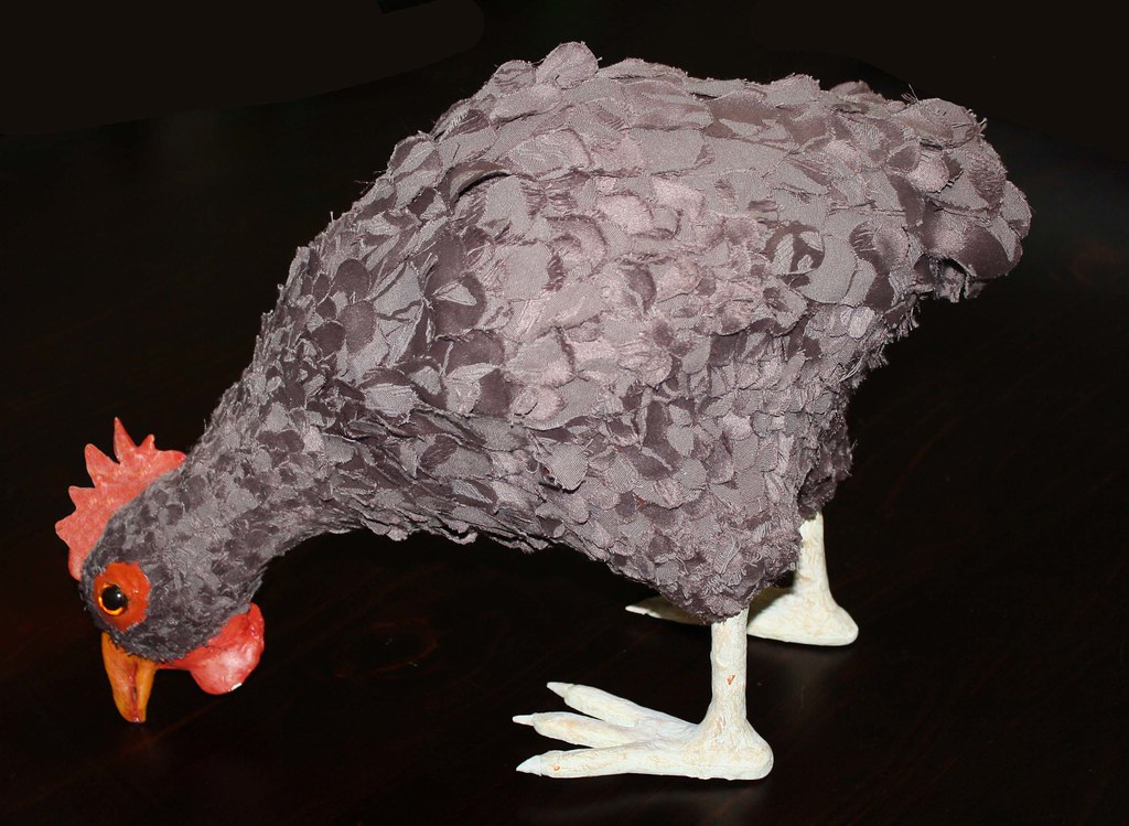 Paper mache chicken This chicken is made from paper mache.… Flickr