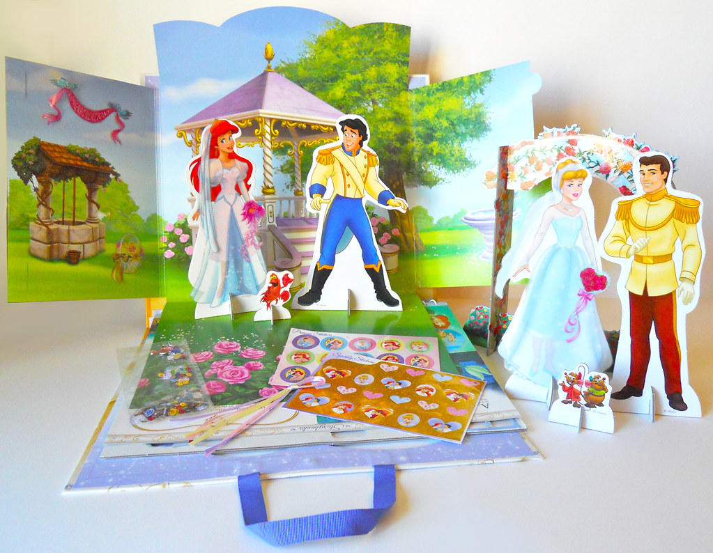 Disney Princess Wedding Paper Doll Kit Fold Out Play Scen… Flickr