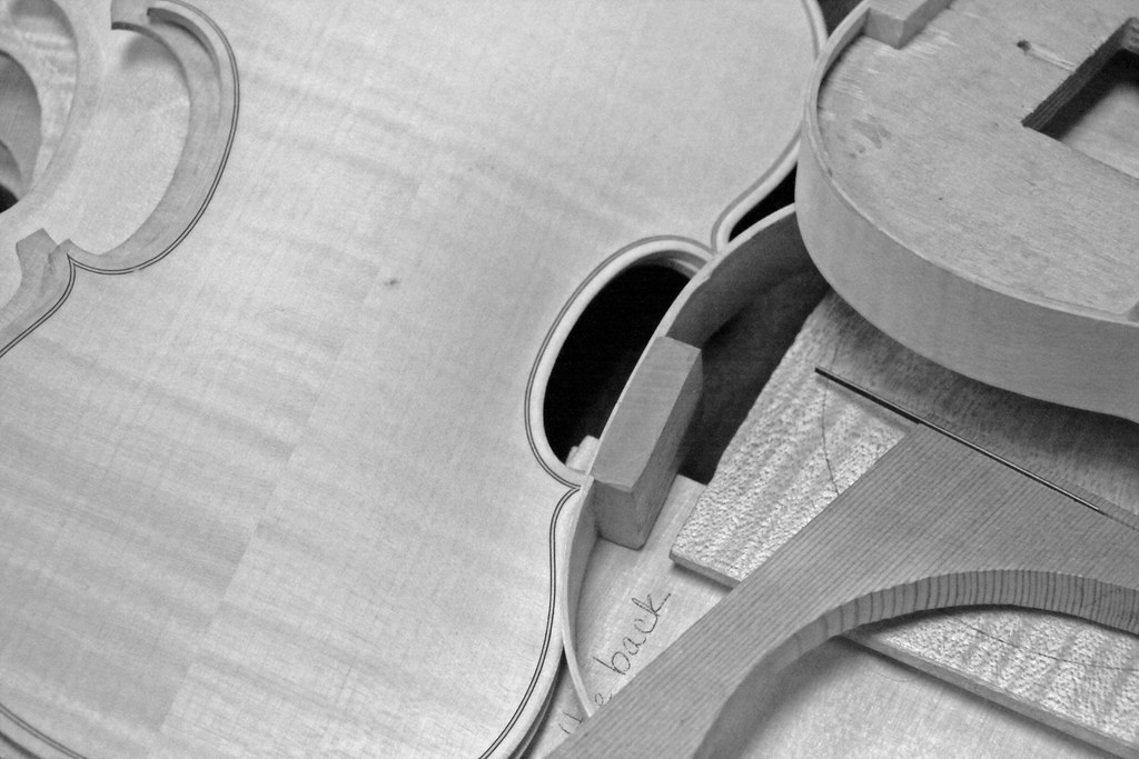 Chicago School of Violin Making A great location for photo… Flickr