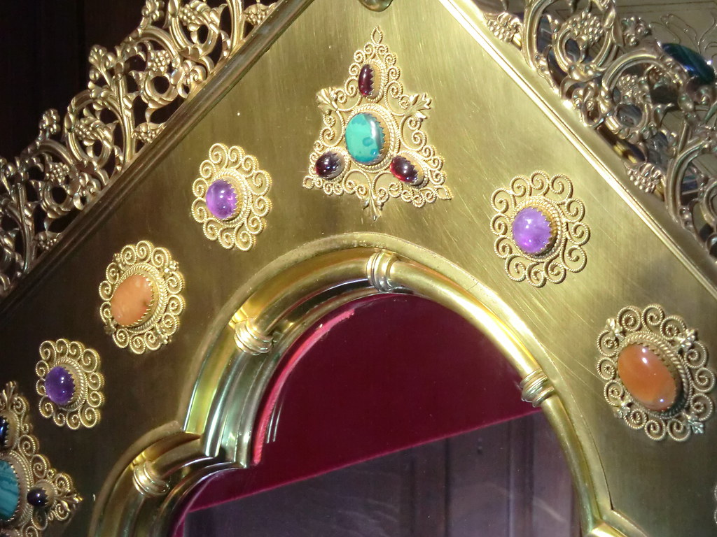 CIMG7920 detail from the shrine of saint Madeleine Sophie … Flickr