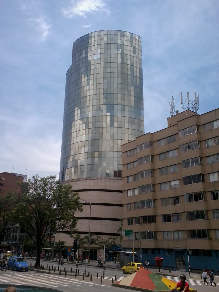 Torre Argos Edificio ubicado en pleno centro de la ciudad … Flickr