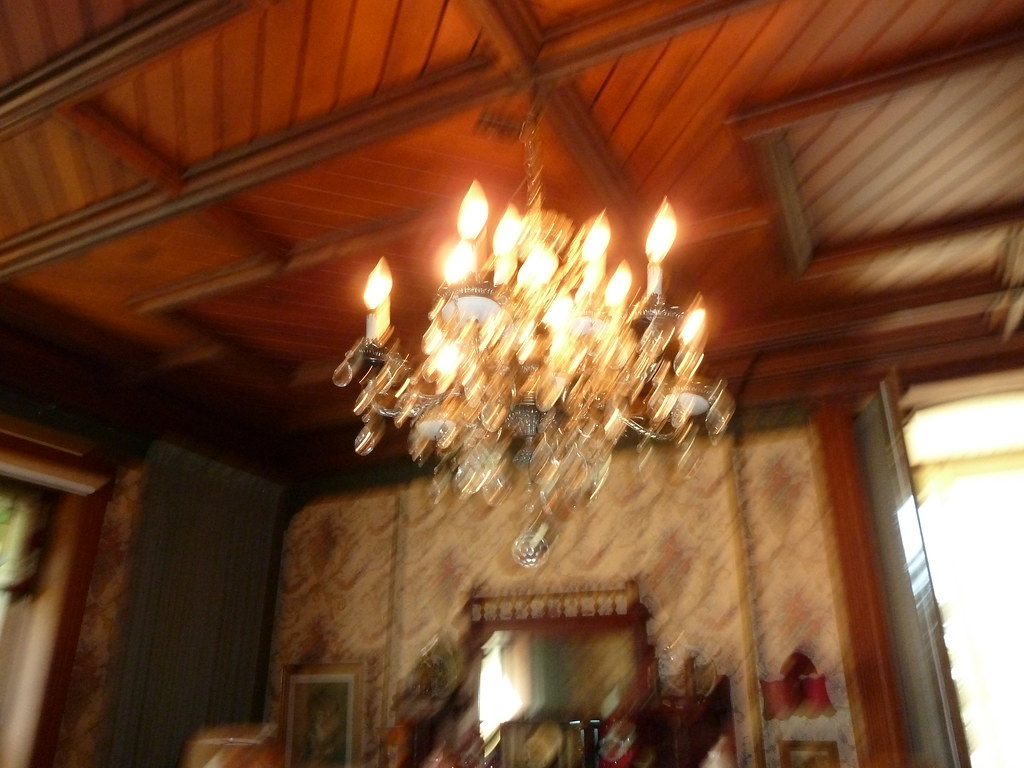 P1050132 Manvers Hall/Dr. McAlpine Home, 1880 Can