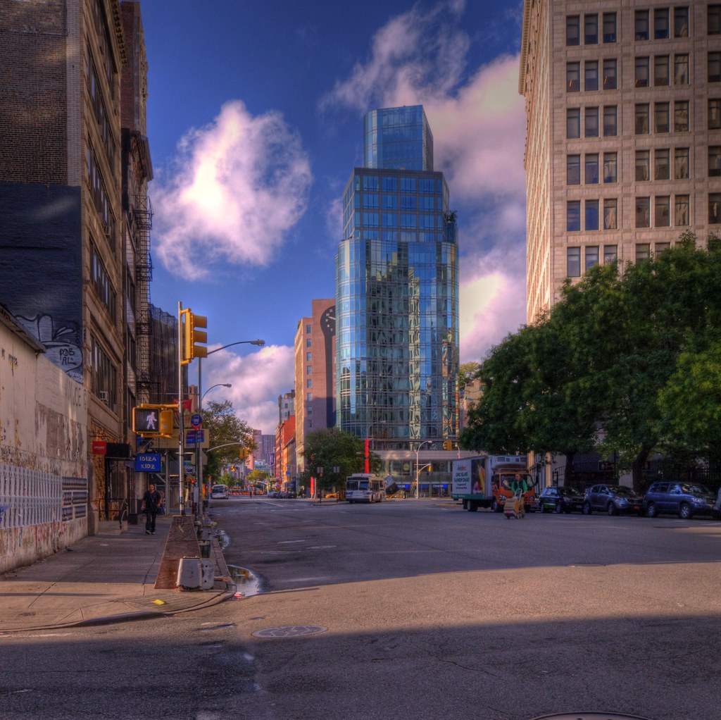 Fourth Avenue (P1270397_8_9_tonemapped) Fourth Avenue view… Flickr