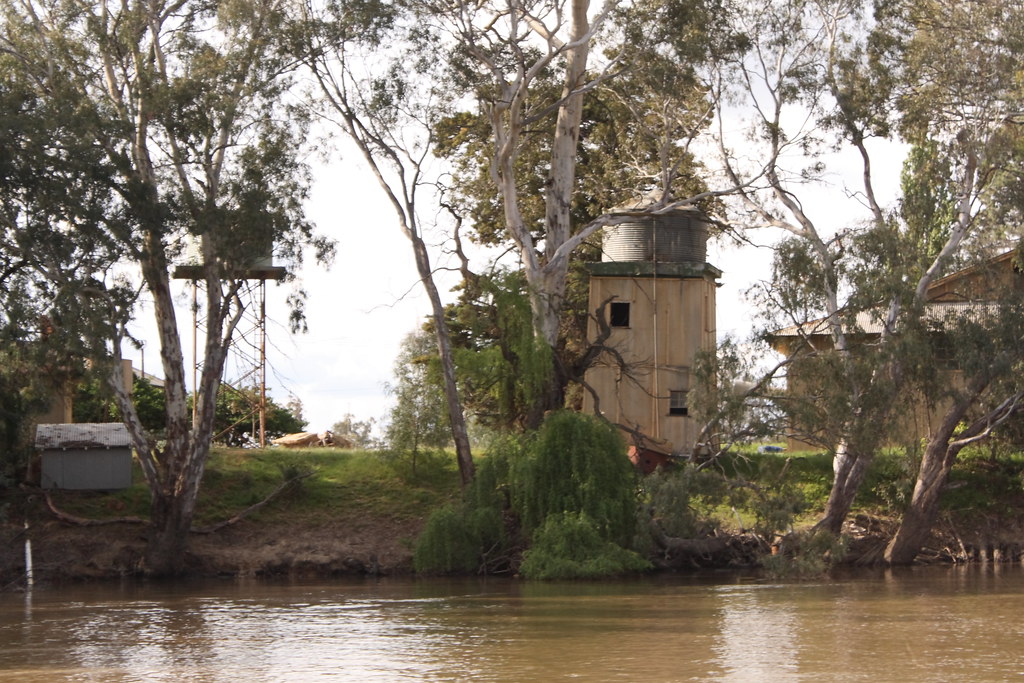 Murray River, Victoria Perricoota Station fronts the Murra… Flickr