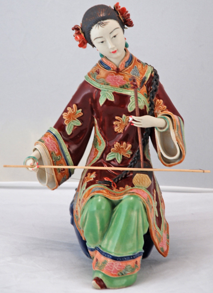 bk0217yporcelaincollectiblechinesefigurine Porcelain b… Flickr