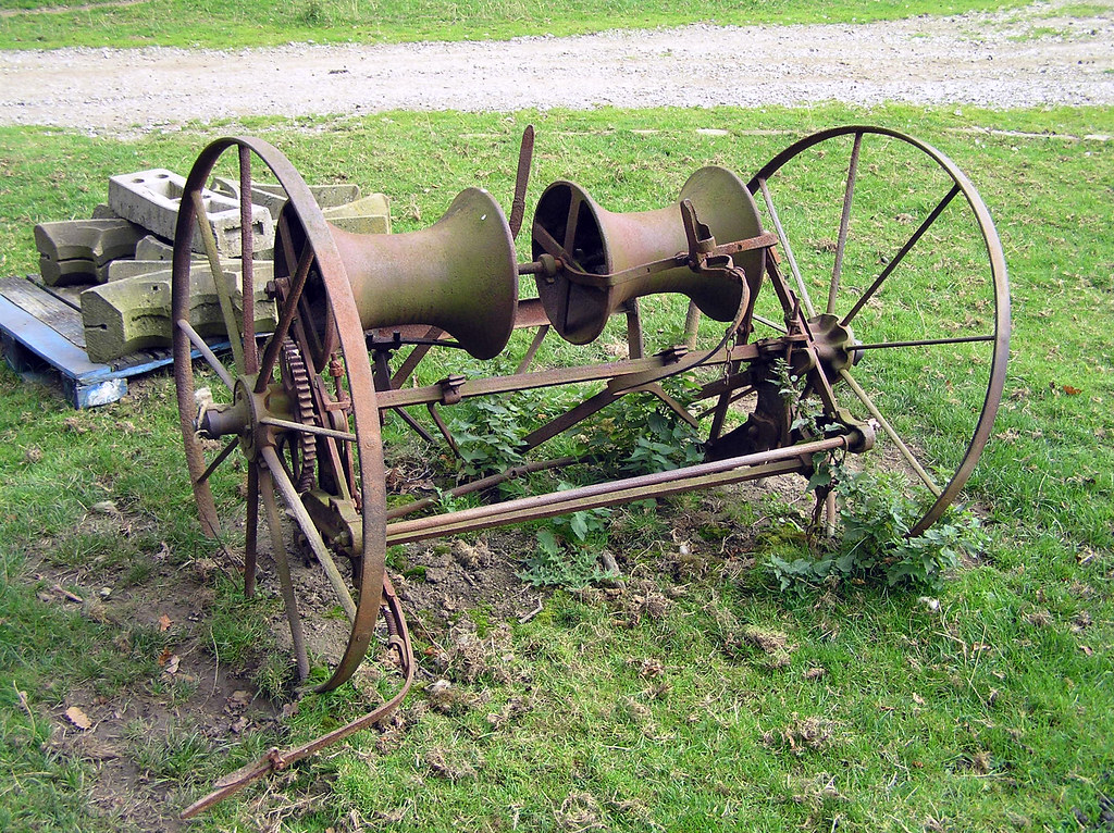 Turnip Planter JC & T Yates of Doncaster made this old tur… Flickr
