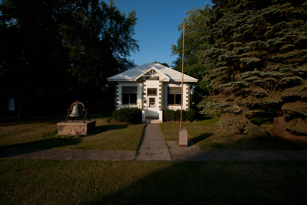 Leonard, North Dakota From Andrew Filer Flickr