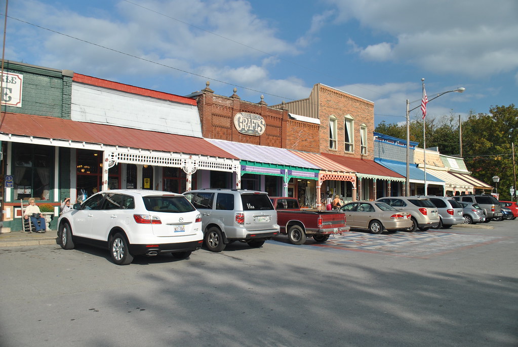 Bell Buckle Founded in 1852, this small hamlet has a name … Flickr
