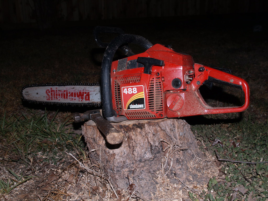 Houston Texas A shindaiwa 488 chainsaw resting after a lon… Flickr