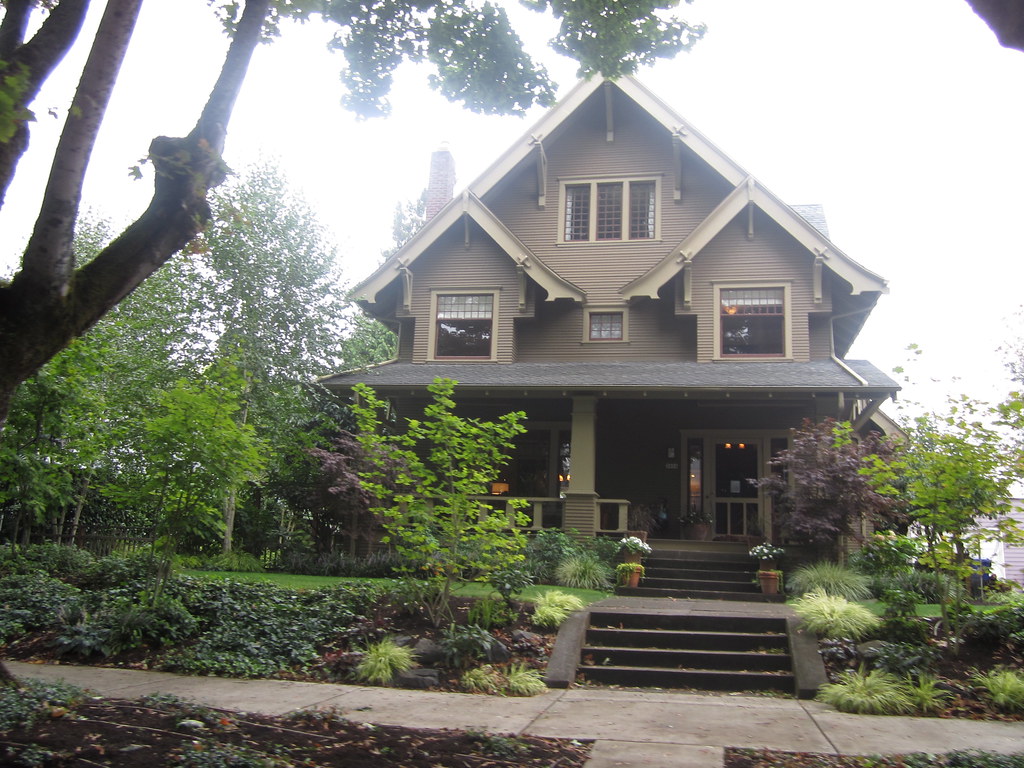 House in the Historic Irvington Neighborhood Portland, OR Flickr