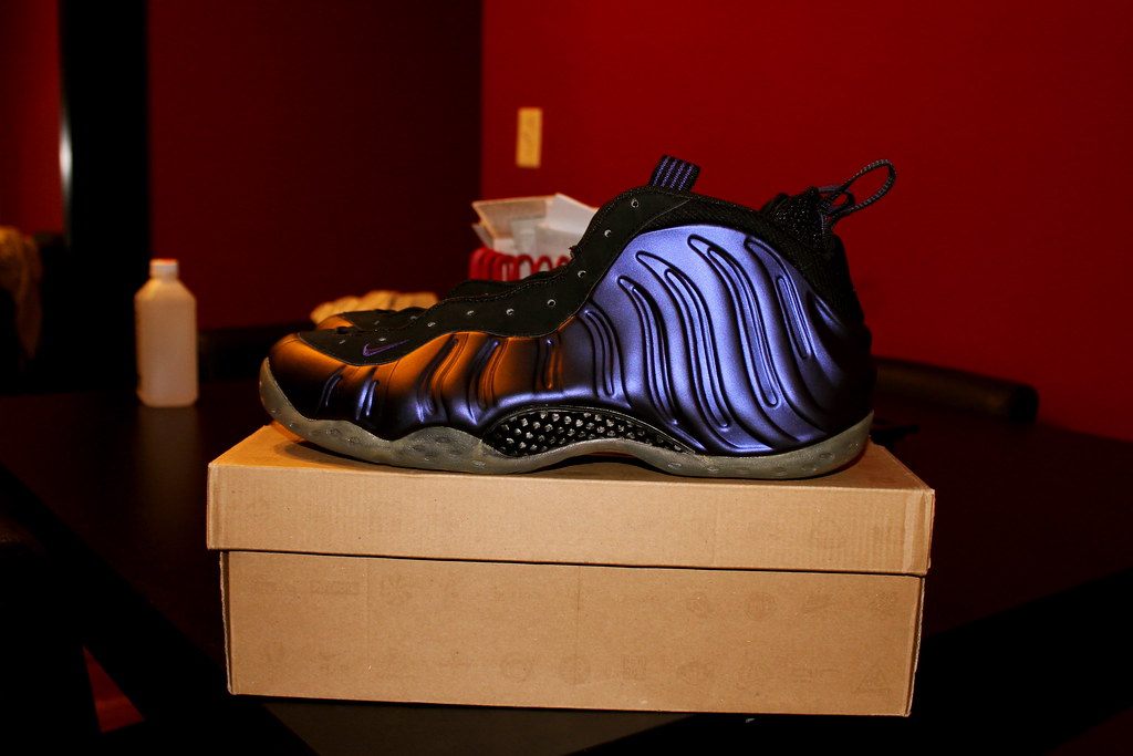 2009 EGGPLANT FOAMS Just love how the colors came together… Flickr