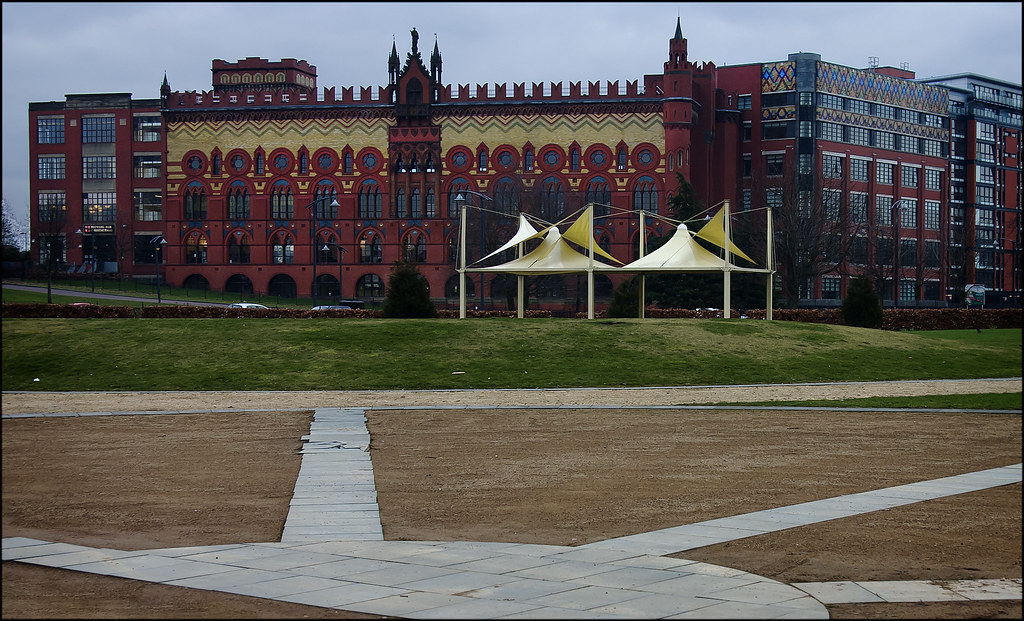 Templeton Business Centre, Glasgow Green dun_deagh Flickr