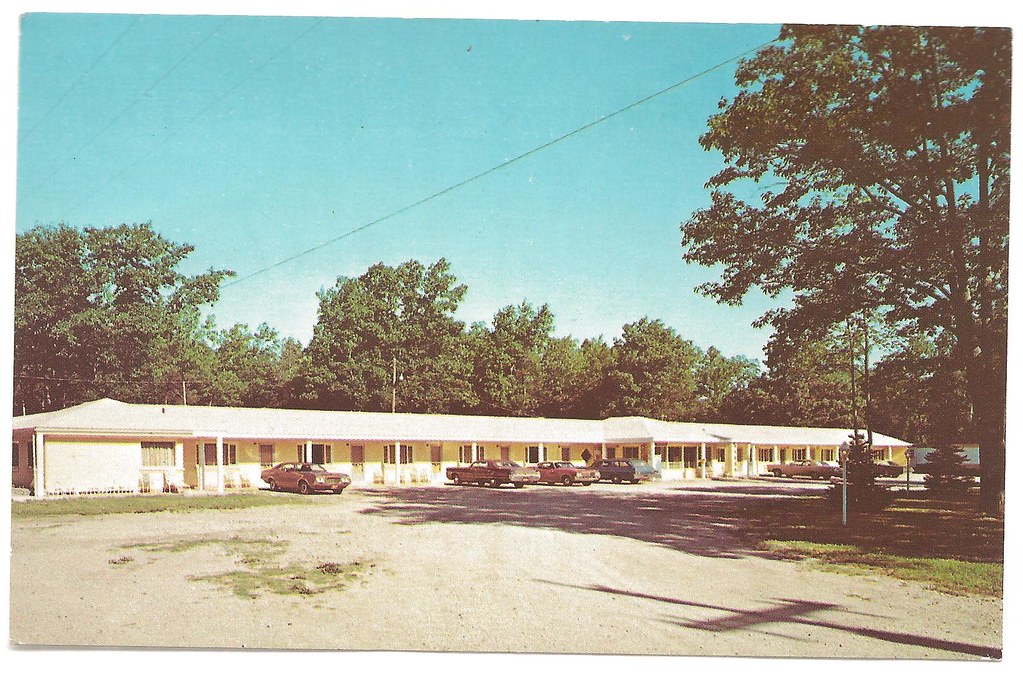 Indian River MI 1970s Roadside The Star Gate Motel on US27… Flickr