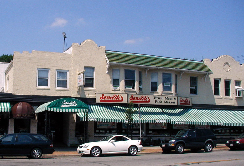 Sendik's Food Stores, Milwaukee, WI SelzerOrnst Flickr