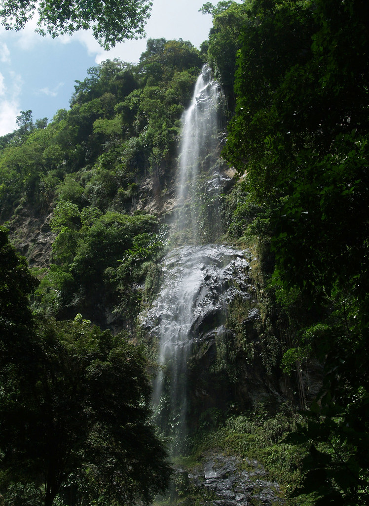 Maracas Waterfall Gillian Simpson Flickr