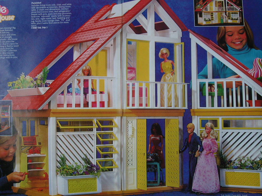 Barbie Dream House My absolute fave Barbie house, ever sin… Flickr