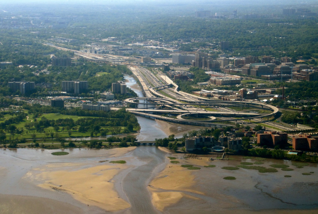 Cameron Run Hunting Creek, Virginia a photo on Flickriver
