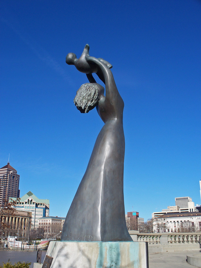 OH Columbus Sculpture 49 Sculpture in Columbus, Ohio. Flickr