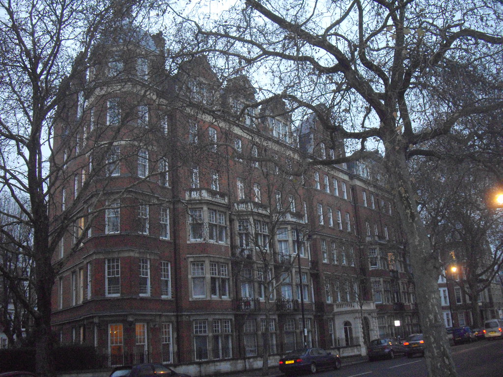 Chelsea Court Embankment Gardens Chelsea Paul F 36 Flickr