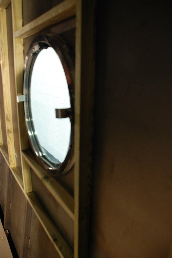 port holes www.boatsbype… Flickr