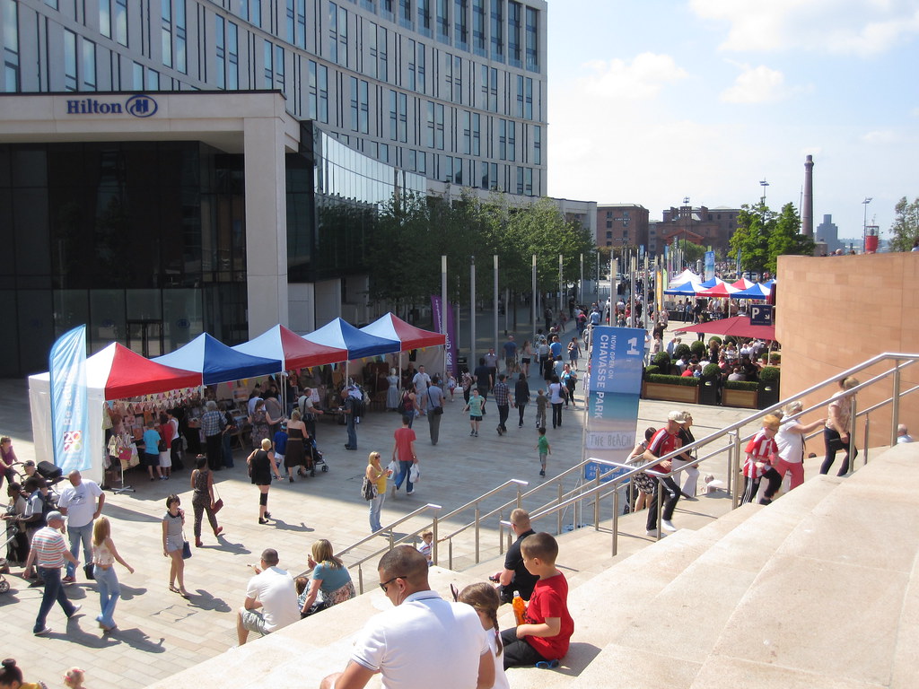 Liverpool ONE Art & Craft Fair August 2011121 Taken at the… Flickr