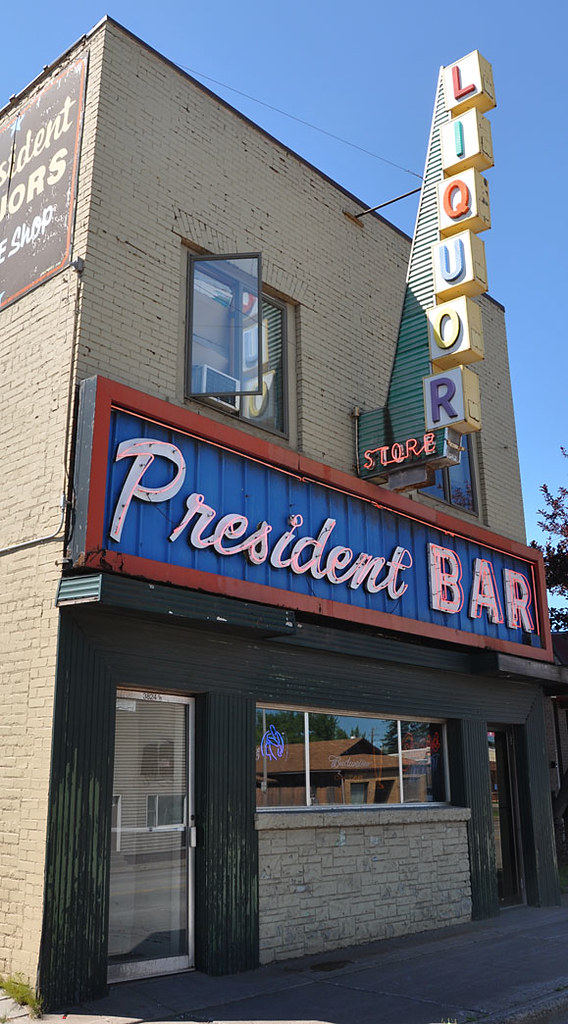 President Bar Superior, WI; Flickr