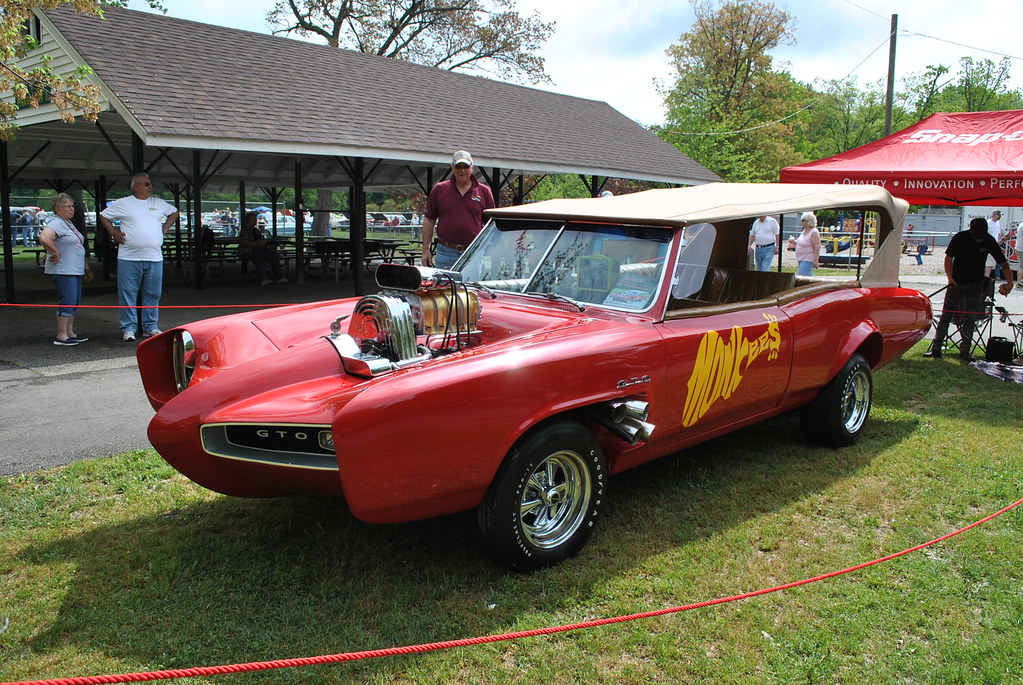 32nd Cruise to the Gap Car Show_051715 Flickr