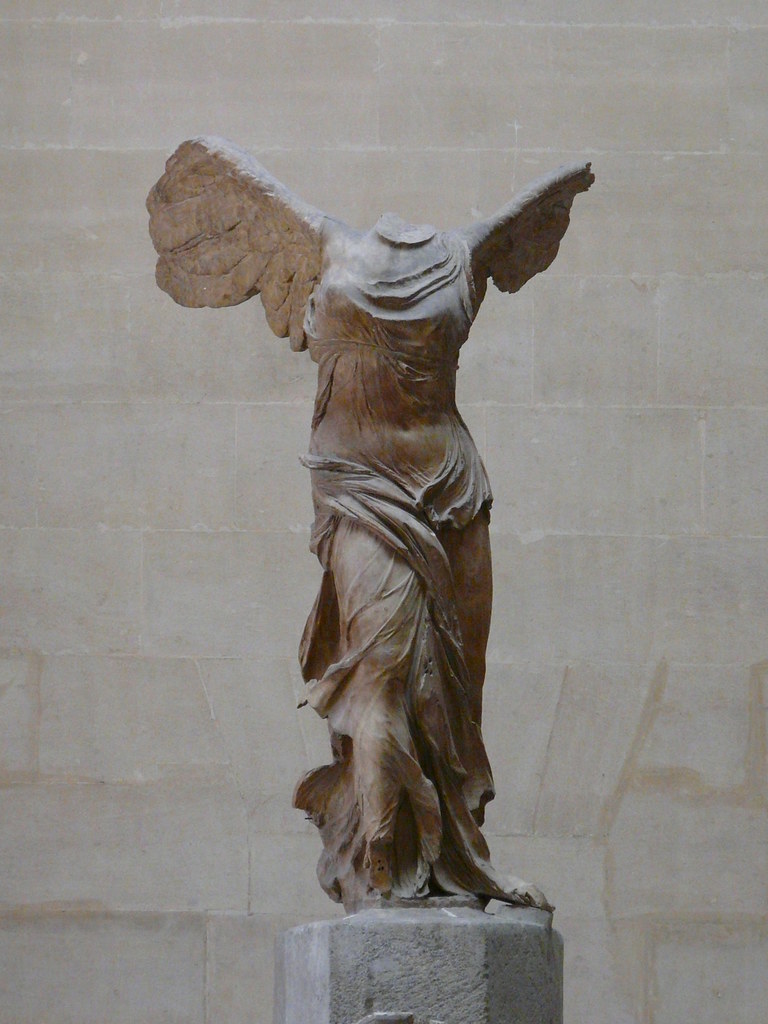 La Victoire de Samothrace Musée du Louvre, Paris, France, … Flickr
