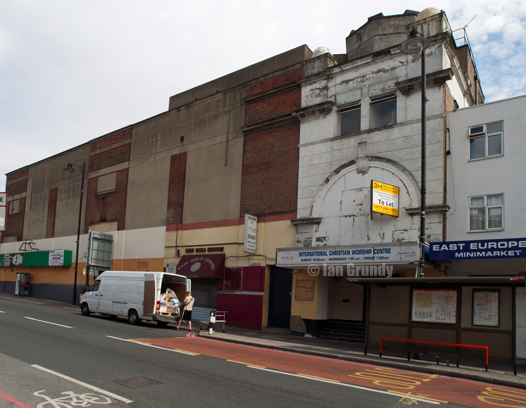 Bruce Grove Cinema 4246 Bruce Grove Cinema. Opened in 1921… Flickr