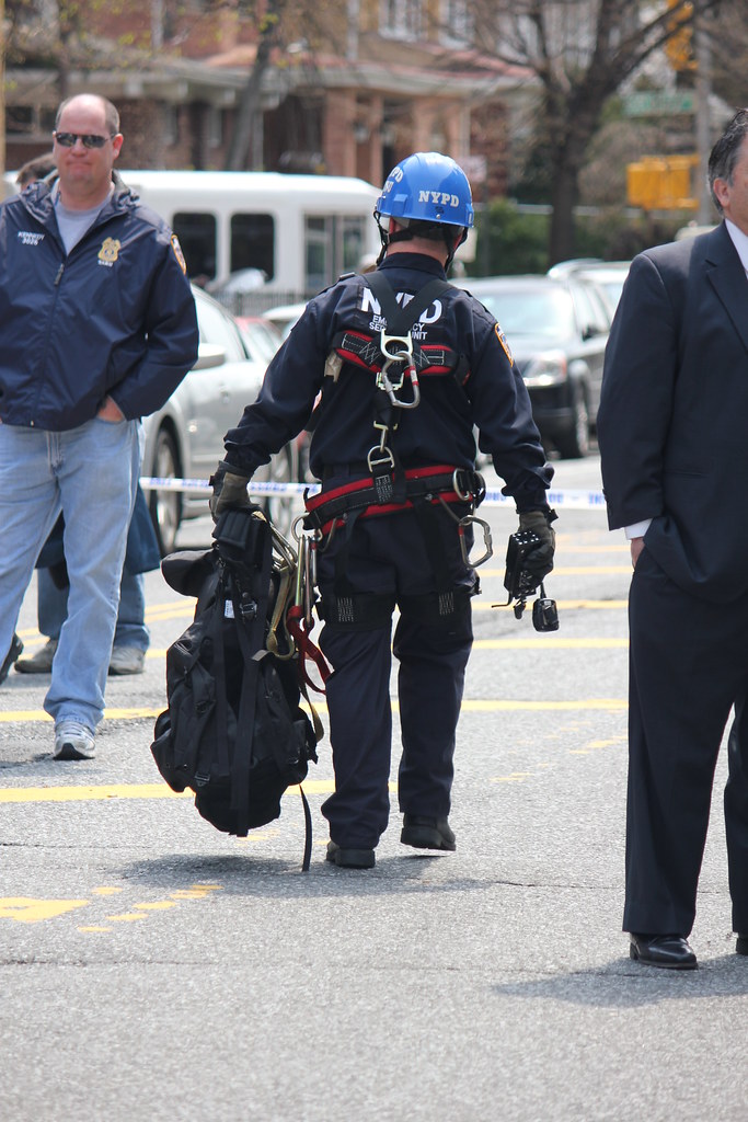 EDP/JUMPER 4/18/2011 Brooklyn Ocean ave x Cortelyou Rd.… Flickr