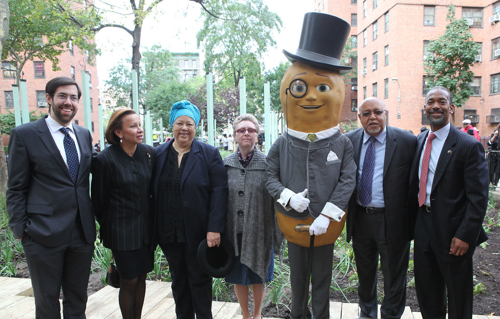 NYCHA Planters Grove Flickr