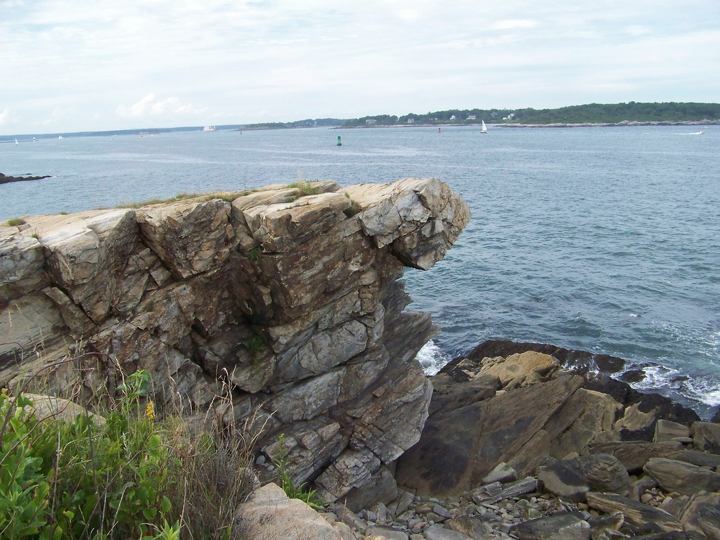 Rock Ledge a photo on Flickriver