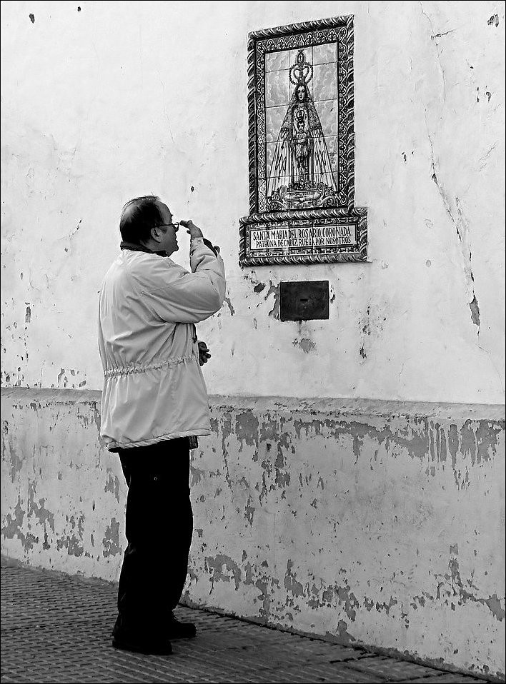 Virgencita, virgencita, que me quede como estoy. a photo on Flickriver